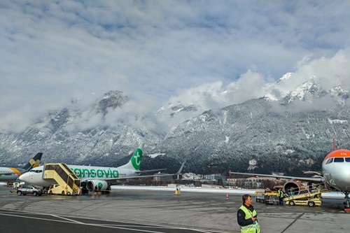 Innsbruck-airport-in-the-mountains short transfers