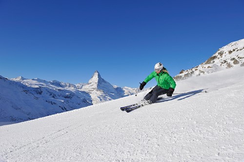 zermatt-switzerland-skiing