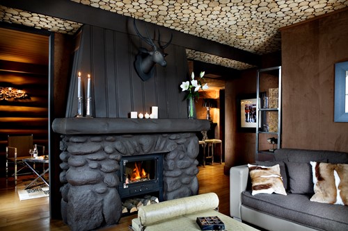 fireplace in lounge area-Le Lodge Park Megeve
