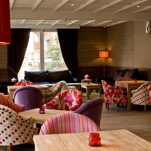 Hotel Ormelune-Val d'Isere-France-lounge area