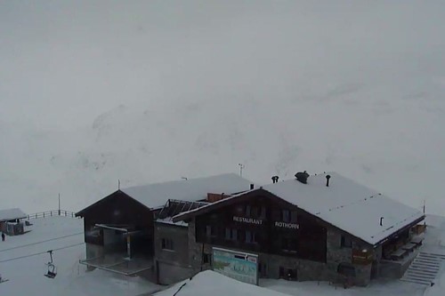 Zermatt-Switzerland-webcam-Bergbahnen