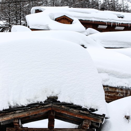 so much snow in Val d'Isere