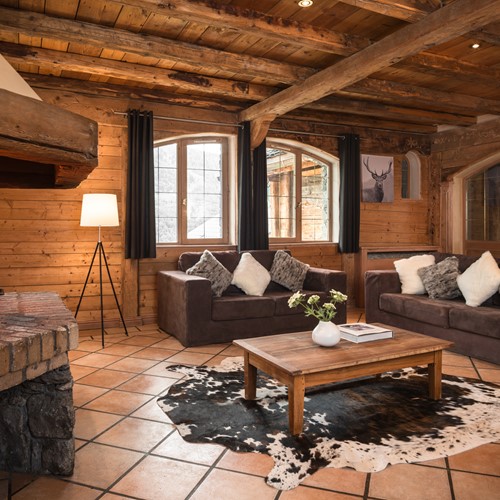 Chalet Ophelia-Meribel-living area.jpg