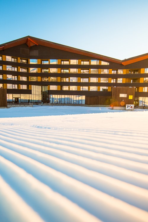 Myrkdalen Hotel, Ski in Norway, ski in ski out hotel