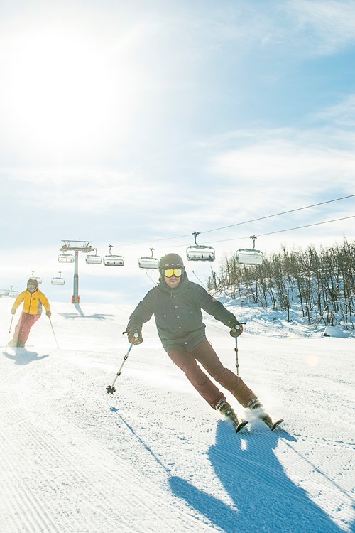 Fresh piste skiing in Norway, Geilo ski