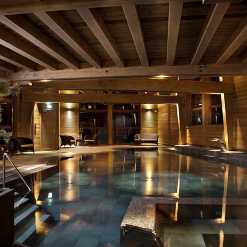 Hotel Au Coeur du Village, ski in La Clusaz, indoor swimming pool