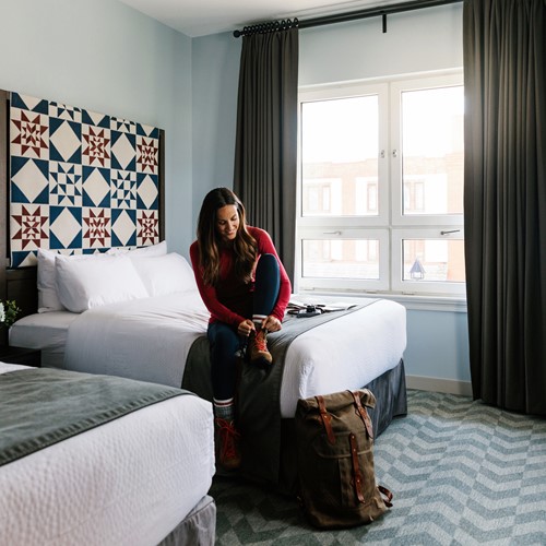 bedroom, Mount Royal ski hotel in Banff, Canada