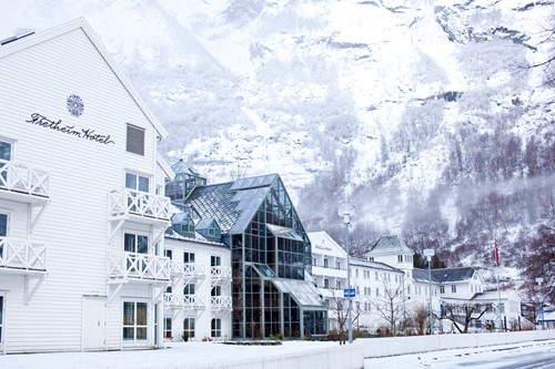 White exterior of Fretheim Hotel-Flam-Norway