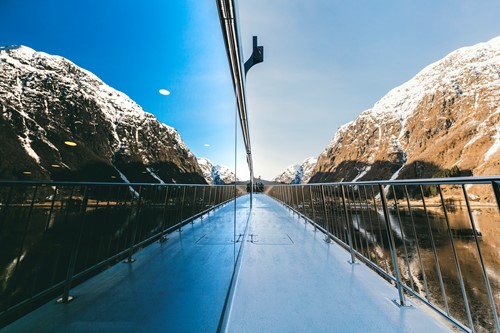 Fjord cruise-ski and fjord experience-Myrkdalen and Flam