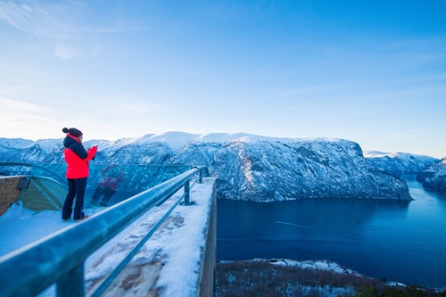 Stegastein frozen viewoint-Flam-Norway