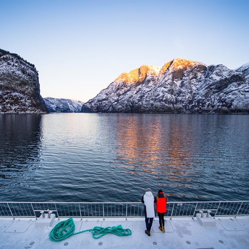 ski and fjord experience-ski Norway-fjord view in Flam