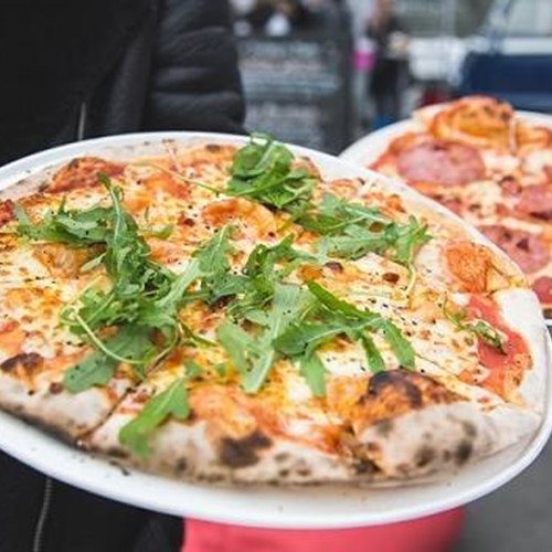 Telegraph ski and snowboard show-pizza-street food