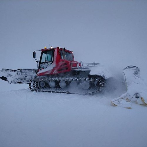 Mayrhofen @Mayrhofenimzillertal 10th Jan