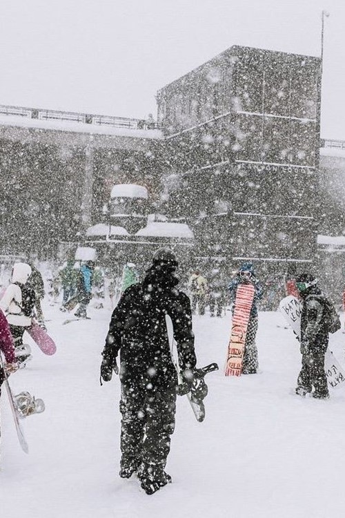 Heavy snowfall at Mammoth Mountain USA
