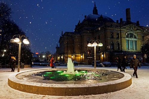 fountain outside the national theatre in Oslo, Norway