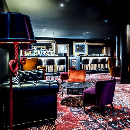 bar area with high stools Daria I Nor Alpe d'huez