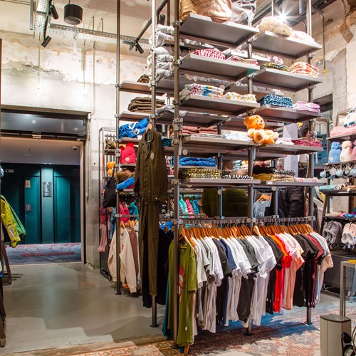 Folie-Douce-Hotel-Chamonix-FOLIE SHOP 1.jpeg