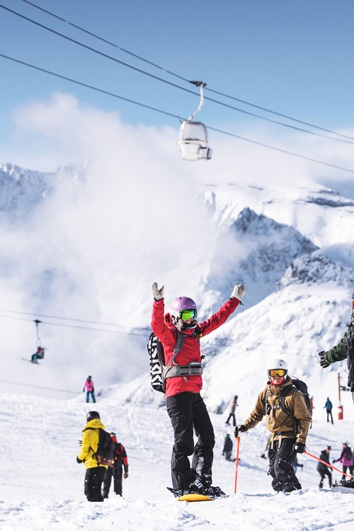 Corporate Ski Trip - Group Skiing Les Deux Alpes