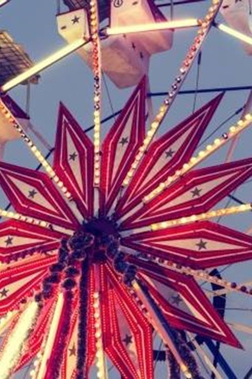 Telegraph ski and snowboard show-vintage ferris wheel.jpg