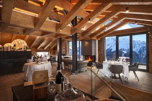 le massif ski lodge courmayeur