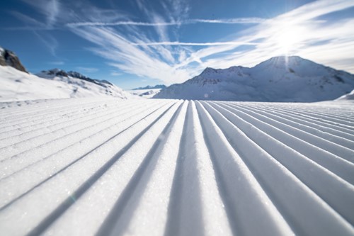 andermatt freshly groomed piste sunday to wednesday ski breaks