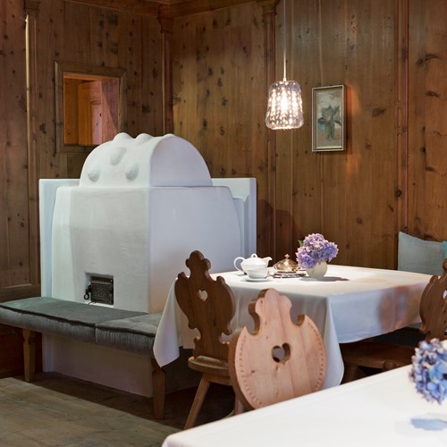 Elisabeth-Hotel-Mayrhofen-Stuben-2.jpg