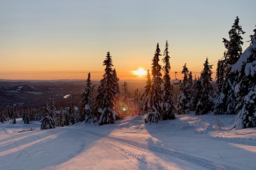 Trysil sunset skiing view