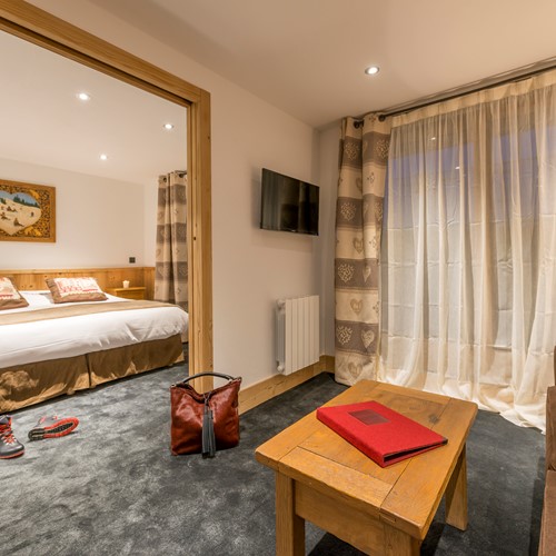 20 - Suite - Salon.jpg