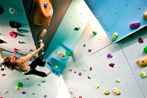 parc olympique meribel indoor climbing wall