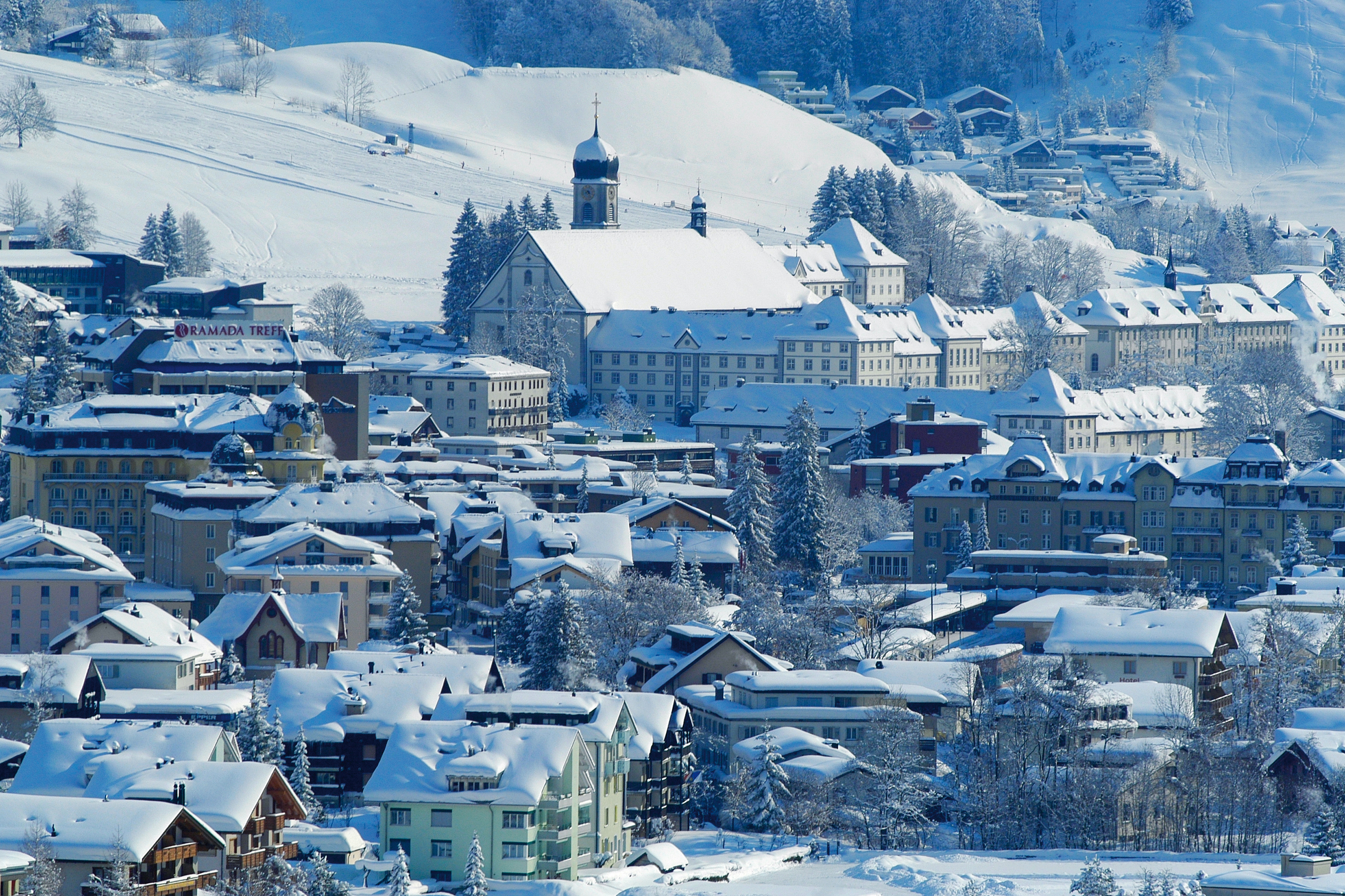 Engelberg town and Kloster