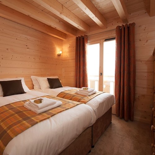 Chalet-poudreuse-bedroom_4.jpg