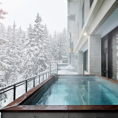 terminal-neige-totum-hotel-outdoor-pool.jpg