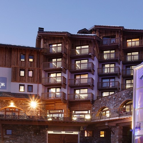 koh-i-nor-hotel-val-thorens-exterior.jpg