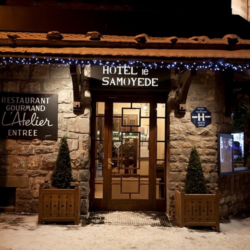 hotel-samoyede-morzine_hotel_restaurant_entrance.jpg