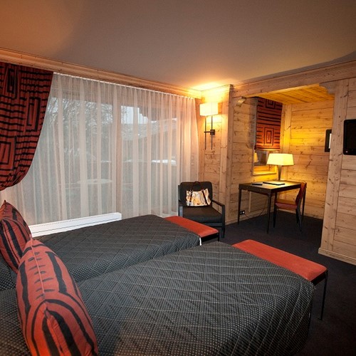 hotel-samoyede-morzine_twin_sofa_beds.jpg