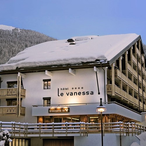 hotel-le-vanessa-verbier-a-exterior.jpg