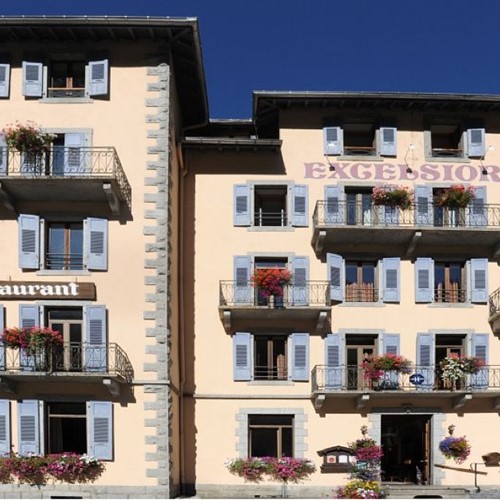 hotel-excelsior-chamonix-exterior-3.jpg