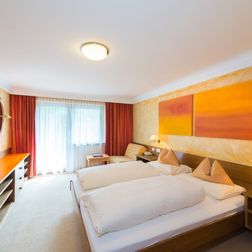 hotel-art-kristiana-saalbach-double-room.jpg