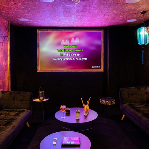 Hôtel VoulezVous - Karaoke Box 03.jpg