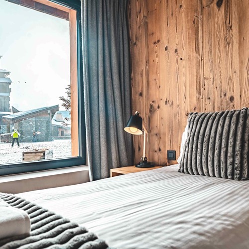 Twin Bedroom with view - Chalet Renard Blanc
