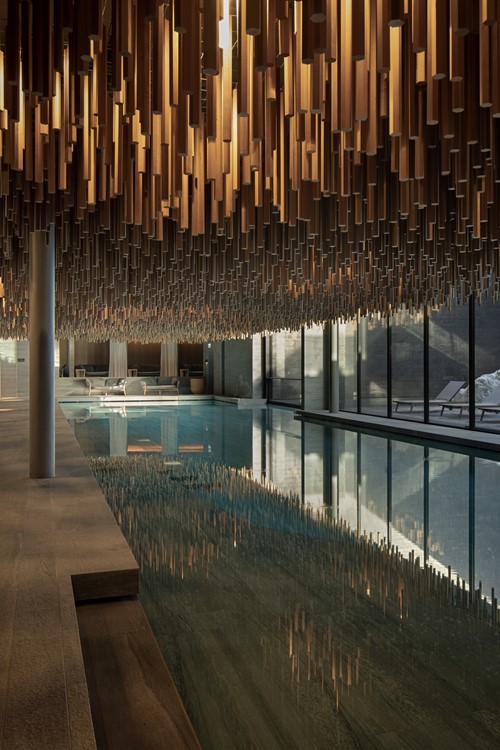 Six Senses Crans-Montana Spa Swimming Pool 2 ©Six Senses Hotels Resorts & Spas.jpg