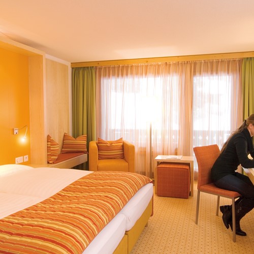 Silvretta-Parkhotel-Klosters-Bedroom3.JPG
