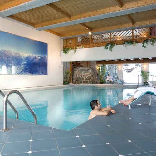 Silvretta-Parkhotel-Klosters-Pool.jpg