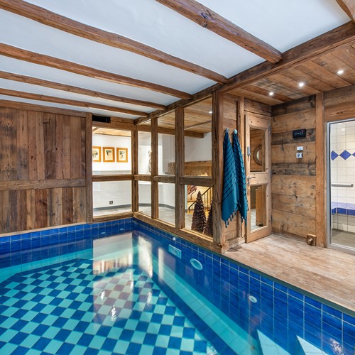Chalet Alice - Location chalets Covarel - Val d'Isère Alpes - France – Piscine.jpg