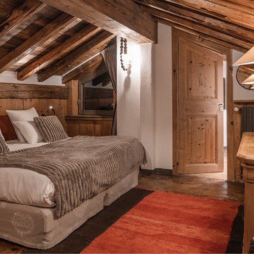 Mathilda chambre 6-3.jpg