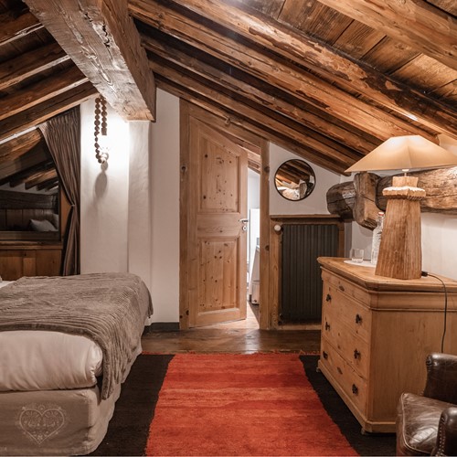 Mathilda chambre 6-5.jpg