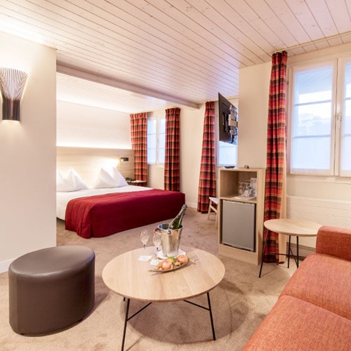 large-hotel-room-grindelwald_hotel-kreuz-und-post.jpg