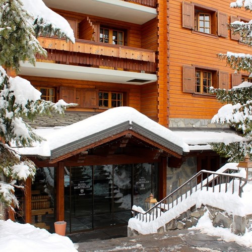 Hotel-Montpelier-Verbier-entrance.JPG