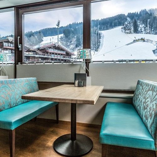 tui-blue-schladming-winter-restaurant.jpg