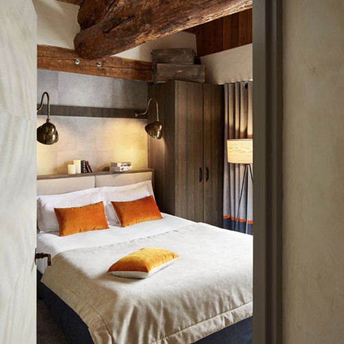 L'Arboisie bedroom.jpg